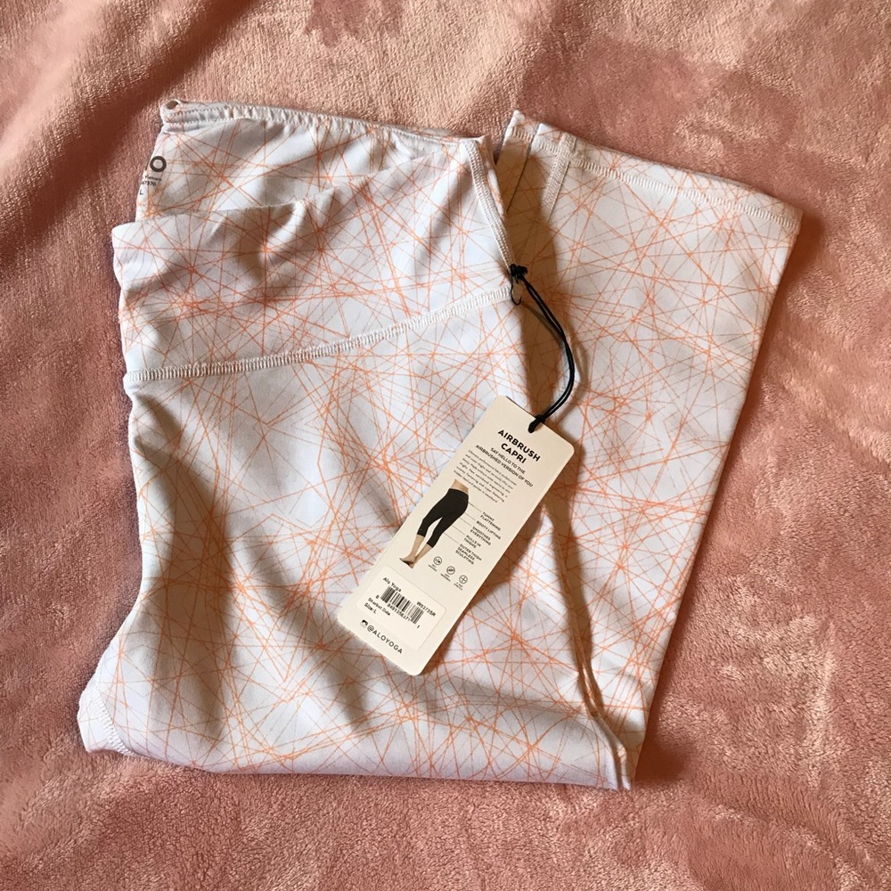 Alo yoga airbrush capris